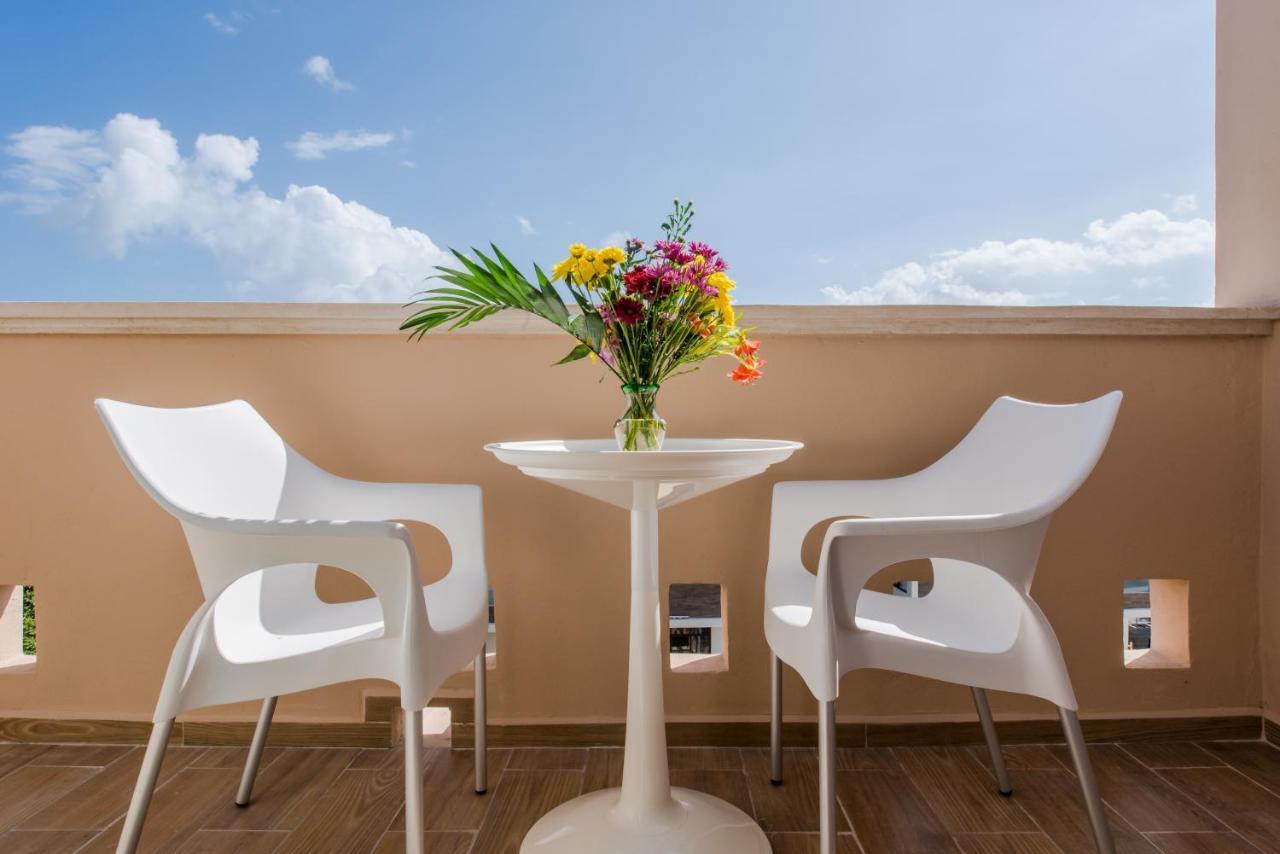 Casa Leo Apartahotel Playa del Carmen